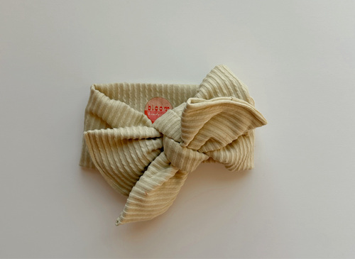 Oversized Bow Oatmeal Wavy Ribbed Tie On Headwrap