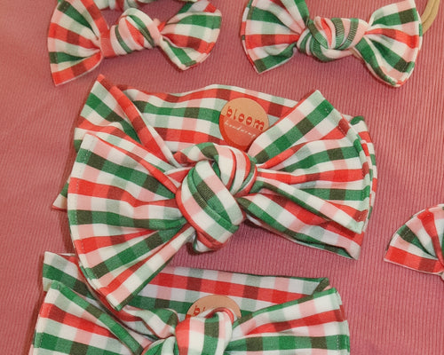 Christmas plaid bow for baby girl