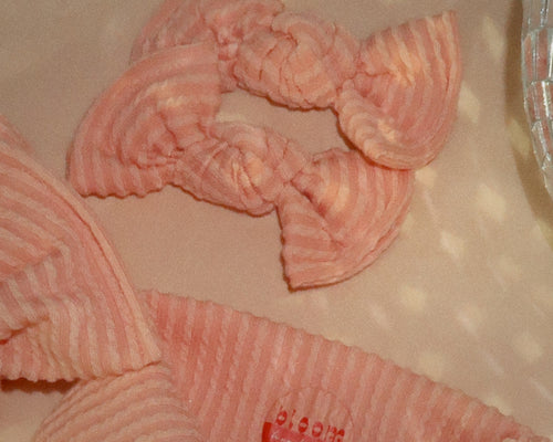 Blush Wavy Ribbed BloomCLIPS or Nylon Headband