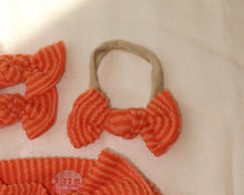 Orange Wavy Ribbed BloomCLIPS or Nylon Headband