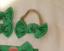 Green Ribbed BloomCLIPS or Nylon Headband