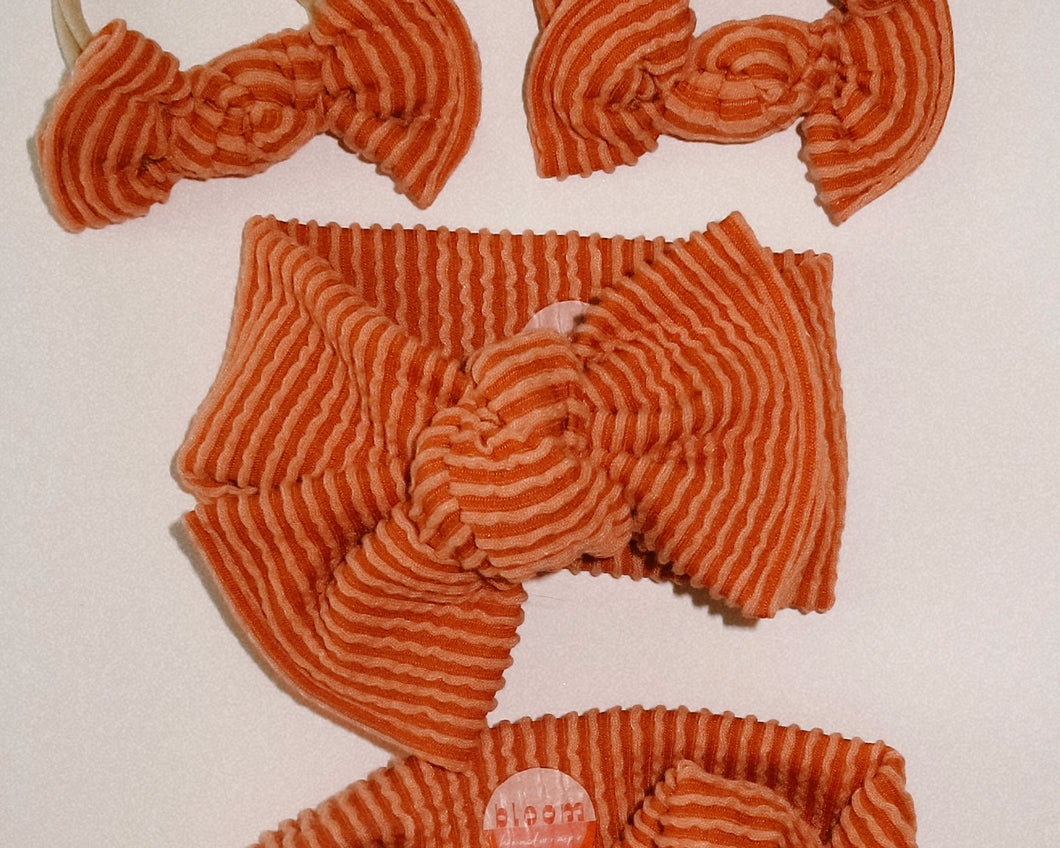 Sunset Wavy Ribbed Tie On Headwrap