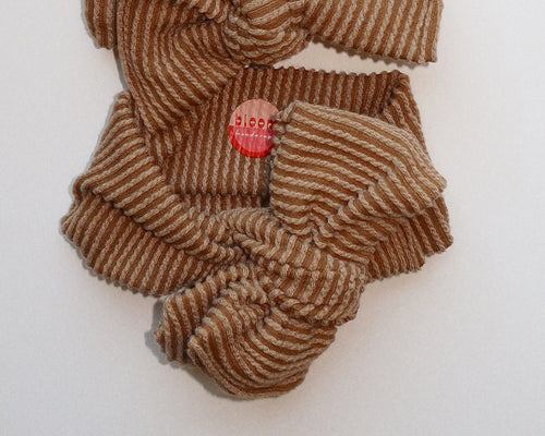 maple wavy ribbed tie on headwrap for baby girl bow