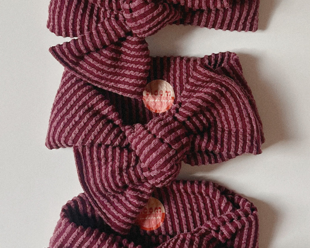 Burgundy Wavy Ribbed Tie On Headwrap